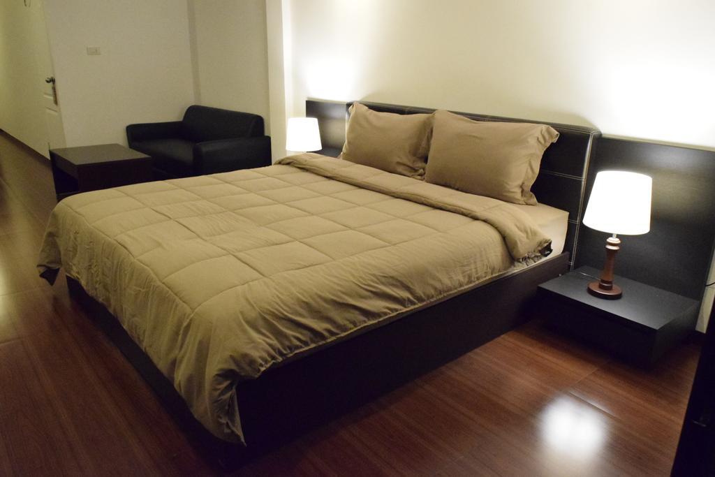 Hideaway Guest House And Bar Pattaya Esterno foto