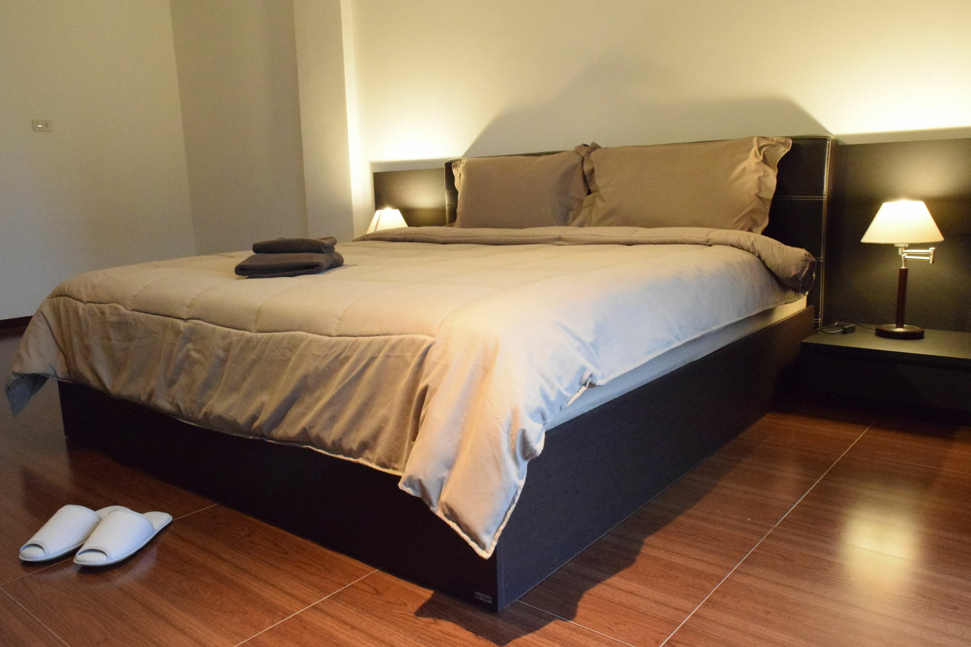 Hideaway Guest House And Bar Pattaya Esterno foto